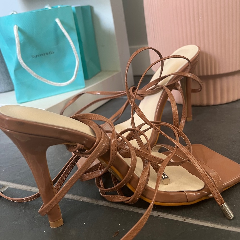 Square toe lace up heels : brown with silver detail on tips of lace
